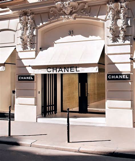 chanel boutique singapore career|Chanel Jobs and Careers .